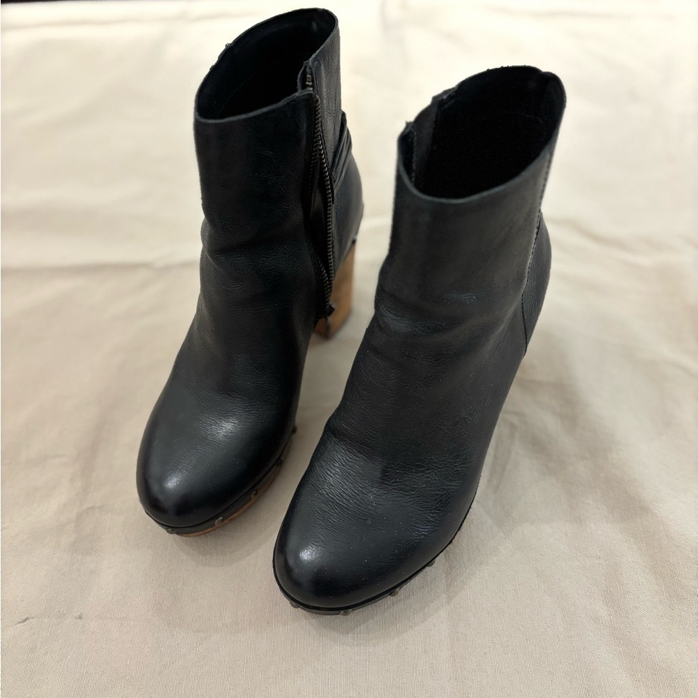 Kork-Ease Dianna wood bootie